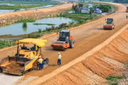 Gói thầu xây lắp gần 109 tỷ đồng do Sở Xây dựng tỉnh Gia Lai làm chủ đầu tư liên tục phát sinh đề nghị làm rõ, kiến nghị về các tiêu chí nhân sự, thiết bị. Ảnh minh họa: Tiên Giang