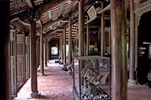 Đấu giá “Bảo tàng kiến trúc nhà cổ Việt" tại phường Điện Bàn (Đà Nẵng). Ảnh: T.T. Thư (Báo Lao Động)