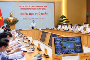 Phó Thủ tướng Chính phủ Phạm Gia Túc chủ trì Phiên họp thứ nhất của Ban Chỉ đạo các công trình trọng điểm trong lĩnh vực công thương và xây dựng. Ảnh: PN