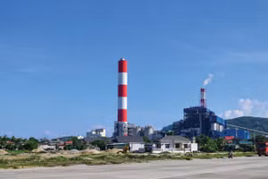 Trong giai đoạn 2005 - 2015, Việt Nam đã thu hút nhà đầu tư quốc tế thực hiện các dự án BOT điện quy mô lớn với tỷ lệ vốn vay thương mại quốc tế chiếm từ 75% đến 80%. Ảnh: Thu Huyền