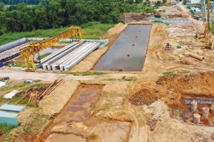 Dự án Đường Vành đai 4 - TP.HCM qua địa bàn TP.HCM, TP. Đồng Nai và tỉnh Tây Ninh dài hơn 200 km, sơ bộ tổng mức đầu tư giai đoạn 1 khoảng 120.413 tỷ đồng. Ảnh: Song Lê