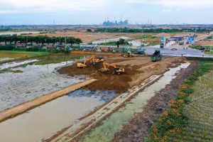 Việc tạo điều kiện cho chủ thể bị thu hồi đất góp vốn đầu tư bằng quyền sử dụng đất có thể góp phần đẩy nhanh tiến độ giải phóng mặt bằng và tạo thêm giá trị gia tăng cho dự án. Ảnh: Lê Gia Khoa