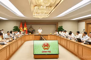 Phó Thủ tướng Lê Tiến Châu: Đề án phải làm rõ được mô hình phát triển mới và cơ chế tổ chức thực hiện mới, đột phá để ĐHQGHN thực sự trở thành một thiết chế chiến lược quốc gia về nhân tài, trí thức, khoa học, công nghệ và đổi mới sáng tạo - Ảnh: chinhphu.vn/Thu Sa