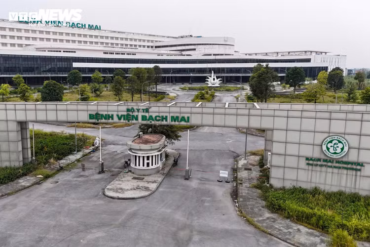 Khoa Khám bệnh của Cơ sở 2 Bệnh viện Bạch Mai được đưa vào sử dụng 1 năm thì dừng hoạt động, sau đó được huy động để phục vụ điều trị bệnh nhân Covid-19 trong 8 tháng. Ảnh Internet