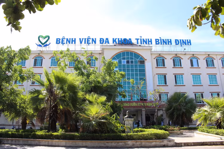 Bình Định mua sắm thuốc tập trung hơn 989 tỷ đồng