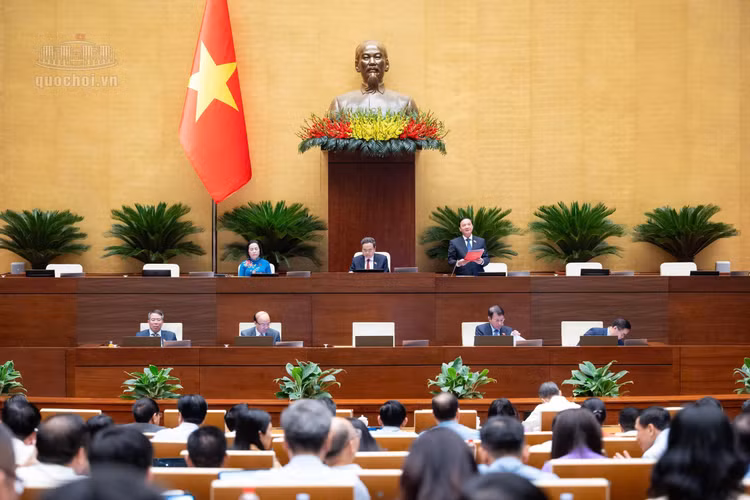 Quang cảnh Hội trường Diên Hồng sáng 27/10