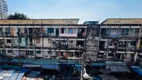 Toàn thành phố hiện có 474 chung cư cũ xây dựng trước năm 1975 cần cải tạo. Ảnh minh họa: Internet