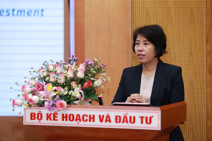 Thứ trưởng Nguyễn Thị Bích Ngọc chia sẻ, Bộ Kế hoạch và Đầu tư đang bảo trợ 8 nhóm yếu thế, trong đó có mạng lưới khiếm thị Việt Nam với tinh thần thúc đẩy tình yêu thương, nhân văn, nhân ái