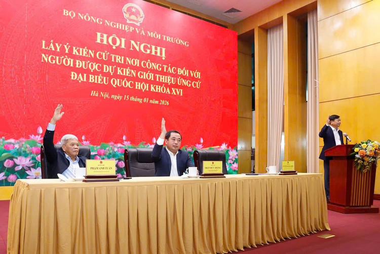 Biểu quyết nhất trí giới thiệu nhân sự ứng cử đại biểu Quốc hội khóa 16