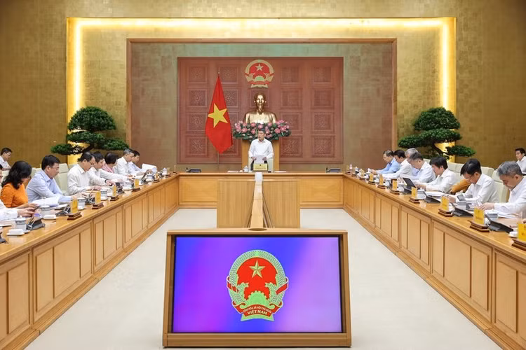 Thủ tướng Chính phủ Lê Minh Hưng chủ trì cuộc làm việc với Bộ Tài chính - Ảnh: VGP/Nhật Bắc