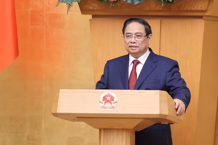 Thủ tướng biểu dương các bộ ngành, cơ quan, địa phương có thành tích, kết quả cao trong quý I - Ảnh: VGP/Nhật Bắc