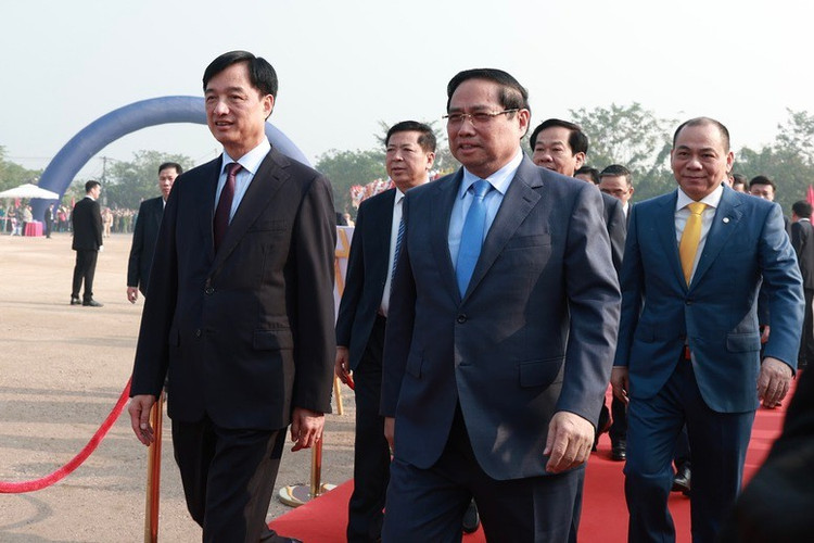 Thủ tướng Chính phủ Phạm Minh Chính, Bí thư Thành ủy Hà Nội Nguyễn Duy Ngọc dự Lễ khởi công dự án đầu tư xây dựng khu đô thị thể thao Olympic (xã Thượng Phúc, thành phố Hà Nội) - Ảnh: VGP/Nhật Bắc