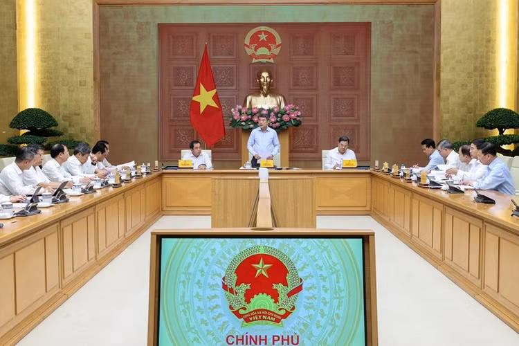 Thủ tướng Lê Minh Hưng chủ trì cuộc làm việc với UBND TP Hà Nội và các bộ, ngành về phát triển nhà ở cho thuê trên địa bàn Thủ đô - Ảnh: VGP/Nhật Bắc