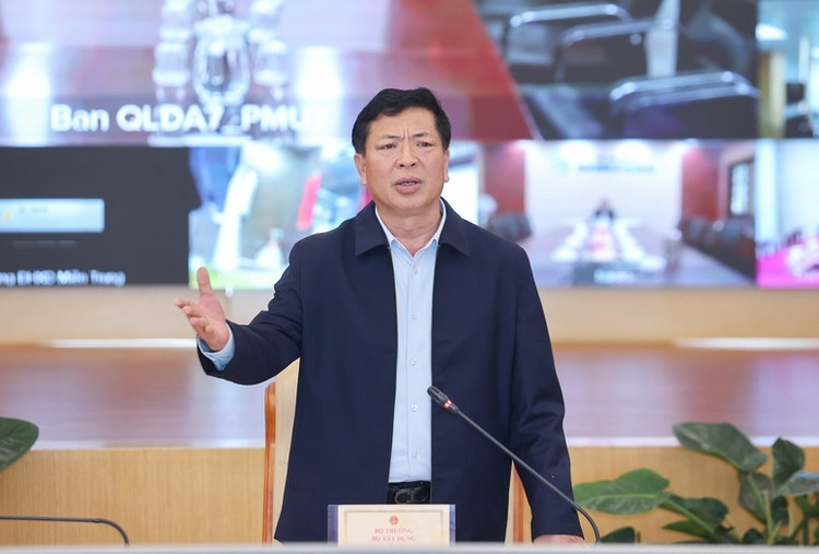 Bộ trưởng Trần Hồng Minh phát biểu chỉ đạo tại hội nghị - Ảnh: Tạ Hải