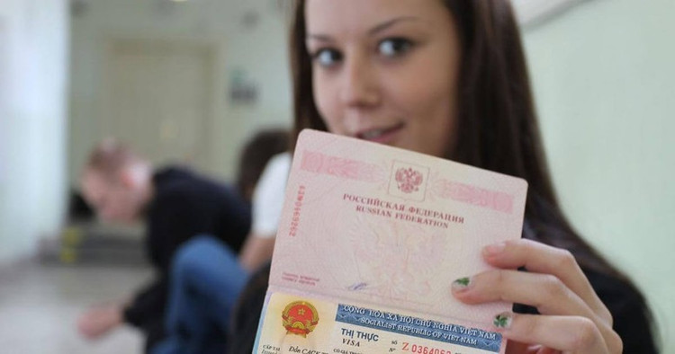 Việc triển khai miễn thị thực có thời hạn được đánh giá là bước đi cụ thể nhằm cải thiện môi trường đầu tư, kinh doanh, nâng cao mức độ mở cửa và hội nhập quốc tế của Việt Nam