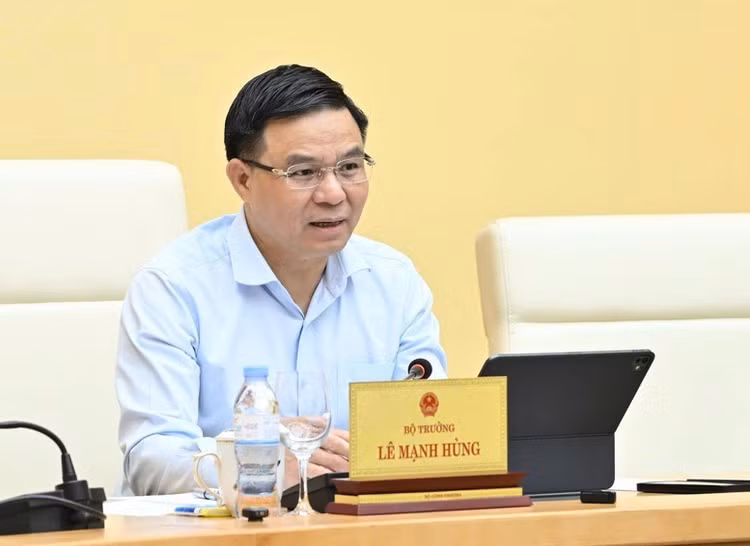 Bộ trưởng Bộ Công Thương Lê Mạnh Hùng làm Trưởng đoàn đàm phán Chính phủ về kinh tế và thương mại quốc tế.