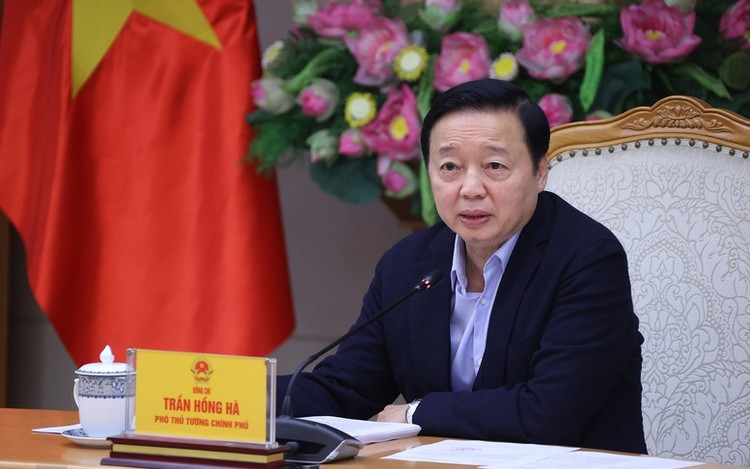 Phó Thủ tướng thống nhất chủ trương giao tỉnh Điện Biên làm cơ quan chủ quản đầu tư đoạn tuyến cao tốc Sơn La - Điện Biên - Cửa khẩu Tây Trang - Ảnh: VGP/Minh Khôi