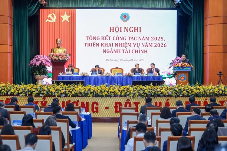 Thủ tướng Phạm Minh Chính: Vốn chờ dự án, không để dự án chờ vốn