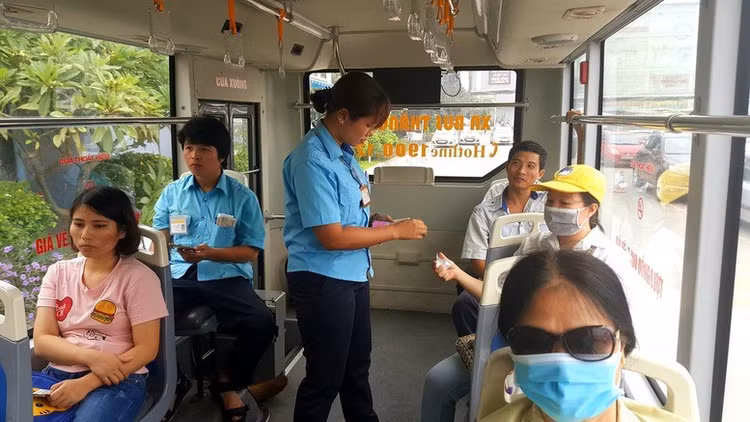 Thu tiền vé nhưng không trao vé cho hành khách bị phạt tới 200 nghìn đồng.