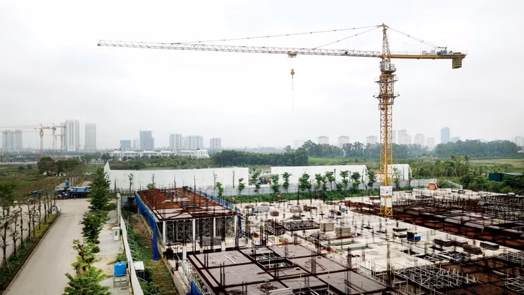 Đấu thầu qua mạng thành công hay không phụ thuộc vào quyết tâm của chủ đầu tư/bên mời thầu trong việc đưa công tác đấu thầu đi đúng tiêu chí cạnh tranh, công bằng, minh bạch và hiệu quả. Ảnh: Lê Tiên