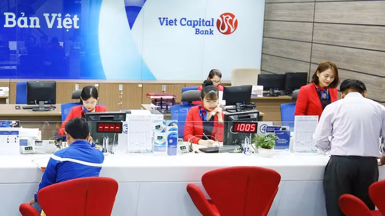 Một số ngân hàng thương mại đã áp dụng eKYC vào mở tài khoản cho khách hàng. Ảnh: Lê Tiên