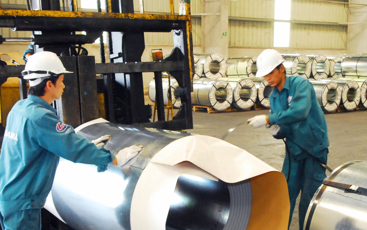 Thẩm quyền quyết định đầu tư của chủ tịch công ty, hội đồng thành viên đối với các lĩnh vực chưa được phân nhóm trong Luật Đầu tư công là một trong những điểm được sửa đổi. Ảnh: Tiên Giang