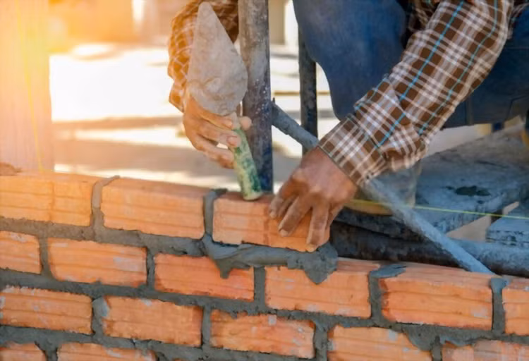 Hai gói thầu xây lắp thuộc Dự án Doanh trại Ban Chỉ huy quân sự huyện Ninh Giang, tỉnh Hải Dương đã chọn được nhà thầu. Ảnh minh họa: St