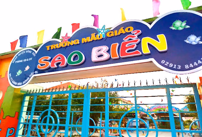 Gói thầu số 01 Xây dựng dãy phòng chức năng, cải tạo khối lớp học A Trường Mẫu giáo Sao Biển (huyện Đông Hải, Bạc Liêu) yêu cầu tài liệu chứng minh sở hữu với nhiều thiết bị. Ảnh minh họa: Anh Duy