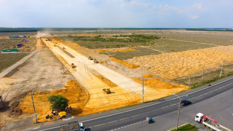 Dự án Thu hồi đất, bồi thường, hỗ trợ, tái định cư Cảng hàng không quốc tế Long Thành chậm tiến độ có liên quan đến công tác xây dựng các khu tái định cư, công tác kiểm đếm, xây dựng giá bồi thường. Ảnh: Song Lê