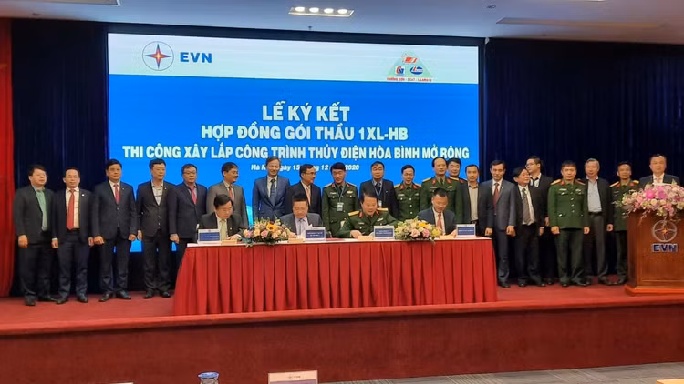 Liên danh nhà thầu đã và đang tích cực, chủ động phói hợp với Ban Quản lý dự án điện 1 và một số cơ quan, đơn vị của tỉnh Hòa Bình để chuẩn bị cho Lễ khởi công. 