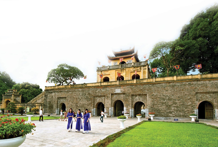 Nghìn năm yêu dấu đất Thăng Long