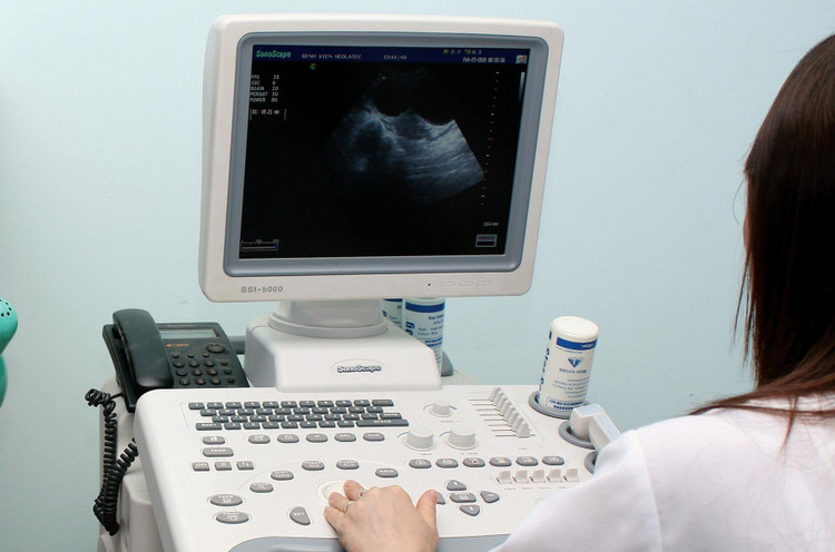 Nhiều gói thầu thiết bị y tế tại Sở Y tế Trà Vinh xảy ra tình trạng gia hạn rồi công bố hủy. Ảnh minh họa: Nhã Chi