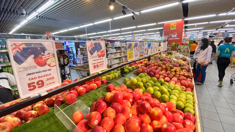 Luật Giá (sửa đổi) được kỳ vọng đáp ứng yêu cầu cải cách hành chính nhà nước, góp phần tạo môi trường kinh doanh bình đẳng, thông thoáng, minh bạch. Ảnh: Nhã Chi