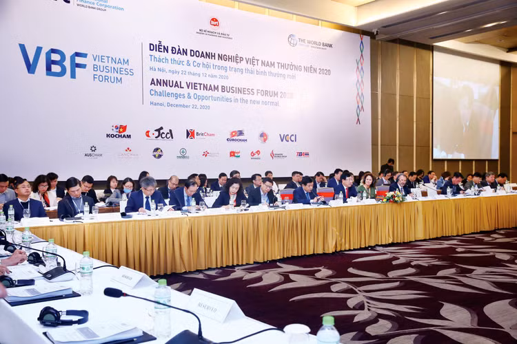 Chính phủ cam kết tiếp tục thúc đẩy mạnh mẽ đổi mới sáng tạo, huy động mọi nguồn lực hỗ trợ khởi nghiệp. Ảnh: Lê Tiên