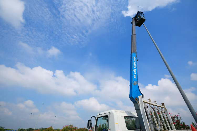 Công ty TNHH Hưng Thịnh 25 - 29 và Công ty TNHH Hoàng Hạ từng trúng một số gói thầu xây lắp tại Ban Quản lý dự án đầu tư xây dựng và Phát triển quỹ đất TP. Quảng Ngãi. Ảnh minh họa: Nhã Chi