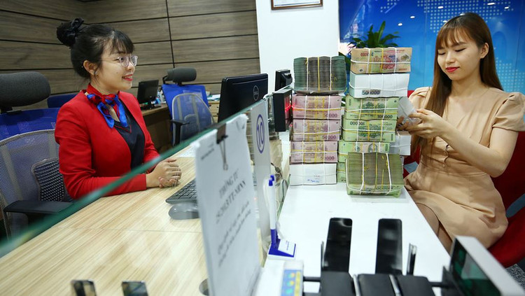 NHNN đã chủ trương kiểm soát chặt chẽ điều hành tín dụng. Ảnh: Tiên Toàn