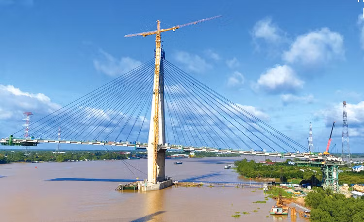 Đầu tư công sẽ tiếp tục là động lực quan trọng cho tăng trưởng của Việt Nam trong các năm tới. Ảnh: Trần Chiến