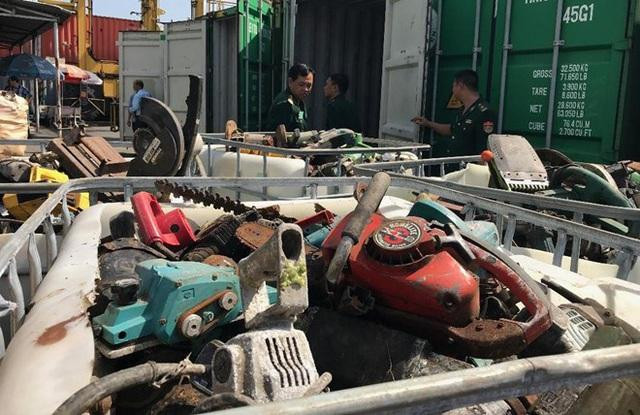 Việt Nam đang ngày càng nhập nhiều hơn phế liệu sắt thép từ nước ngoài để làm nguyên liệu sản xuất cho các nhà máy sản xuất phôi thép, sắt thép.