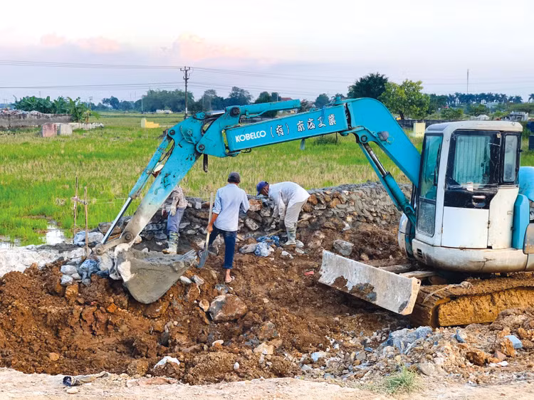 Hồ sơ mời thầu nhiều gói thầu xây lắp quy mô nhỏ tại huyện Tư Nghĩa, tỉnh Quảng Ngãi có yêu cầu quá cao so với tính chất gói thầu. Ảnh minh họa: Nhã Chi