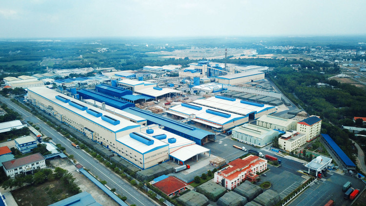 Tính đến 15/12/2022, tổng số tiền miễn, giảm, gia hạn thuế, phí và tiền thuê đất đã thực hiện đạt khoảng 193,4 nghìn tỷ đồng, bằng 82% chỉ tiêu. Ảnh: Lê Tiên