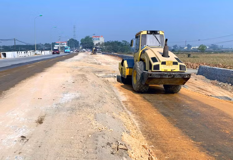 Dự án Nâng cấp, mở rộng tuyến đường liên tỉnh Hà Nội - Hưng Yên kéo dài, đoạn qua địa phận tỉnh Hưng Yên có tổng mức đầu tư 2.894 tỷ đồng. Ảnh minh họa: Nhã Chi