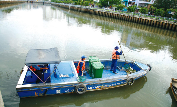 Gói thầu XL-02 Thiết kế thi công vận hành Nhà máy Xử lý nước thải Nhiêu Lộc - Thị Nghè có giá trị 307 triệu USD, thuộc Dự án Vệ sinh môi trường TP.HCM giai đoạn 2. Ảnh minh họa: Lê Tiên