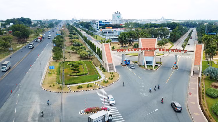 Vùng Đông Nam Bộ được định hướng trở thành một trung tâm công nghệ, tài chính, công xưởng chế tạo của khu vực và cả nước với hạt nhân là TP.HCM. Ảnh: Song Lê