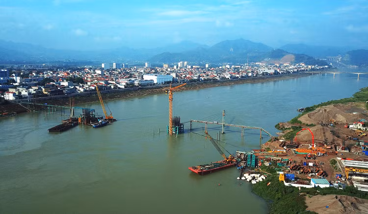 Điều chỉnh kế hoạch đầu tư trung hạn vốn ngân sách trung ương