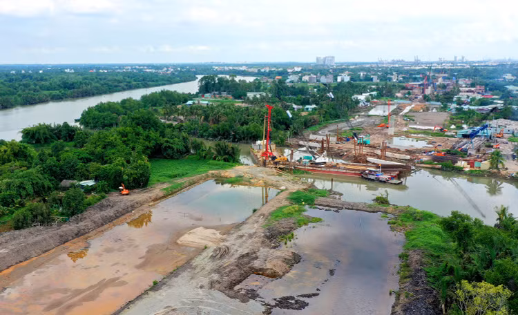 Gói thầu số 32 (xây dựng) Đoạn từ nút giao 25B đến cuối tuyến thuộc Dự án Vành đai 3 TP.HCM đoạn qua tỉnh Đồng Nai có giá dự toán 889,698 tỷ đồng. Ảnh: Tiên Giang