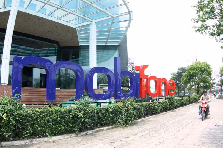 Tiến độ cổ phần hóa và thoái vốn nhà nước tại doanh nghiệp ách tắc những năm gần đây chủ yếu là do vướng mắc về cơ chế định giá doanh nghiệp, tỷ lệ sở hữu cổ phần tư nhân. Ảnh: Lê Tiên