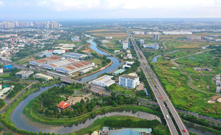 Đến nay có 106/111 quy hoạch cấp quốc gia, quy hoạch vùng, quy hoạch tỉnh đã thẩm định xong, trong đó 82 quy hoạch đã được phê duyệt. Ảnh: Lê Tiên