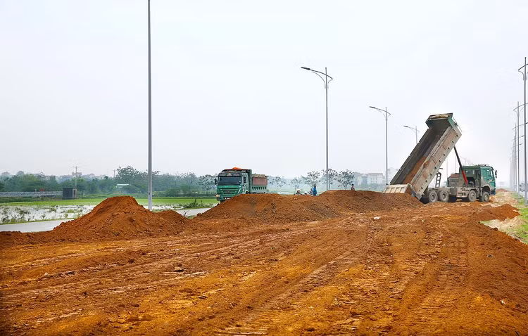 Hai gói thầu xây lắp đầu tiên thuộc Dự án Đường bao Nguyễn Hoàng (tổng mức đầu tư 550,977 tỷ đồng) vừa lựa chọn được nhà thầu. Ảnh minh họa: Nhã Chi