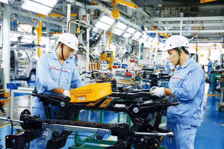 Ngân hàng Thế giới dự báo kinh tế Việt Nam tăng trưởng khoảng 4,8% trong năm 2021 và sẽ đạt từ 6,5% đến 7% từ năm 2022. Ảnh: Lê Tiên