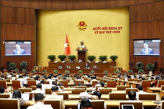 Chiều 27/5/2025, Viện trưởng Viện Kiểm sát nhân dân tối cao Nguyễn Huy Tiến phát biểu giải trình, làm rõ một số vấn đề đại biểu Quốc hội nêu. Ảnh: Doãn Tấn/TTXVN